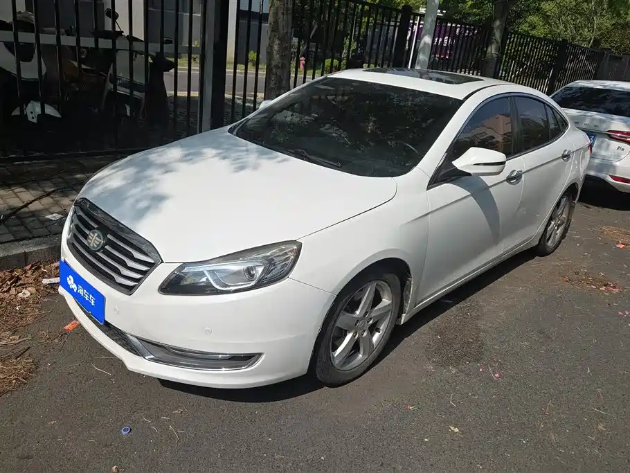 Bestune B70 2017