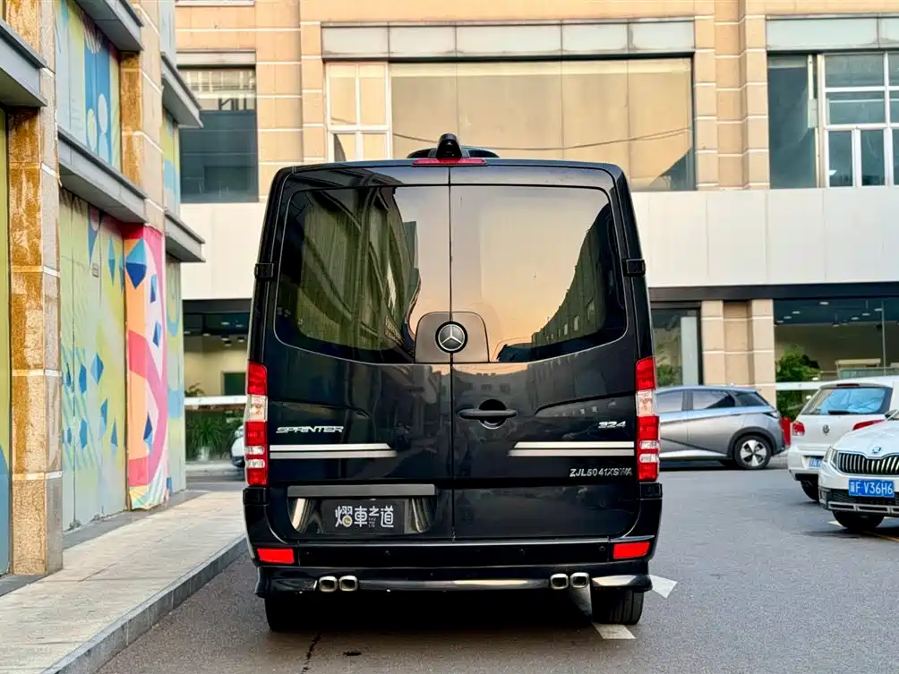 Mercedes-Benz Sprinter 2017 3.5L AT