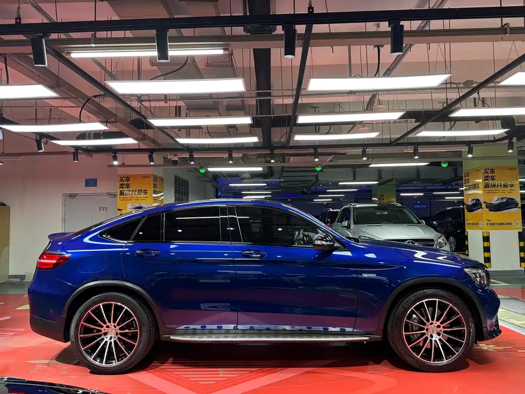 MERCEDES-BENZ GLC COUPE AMG