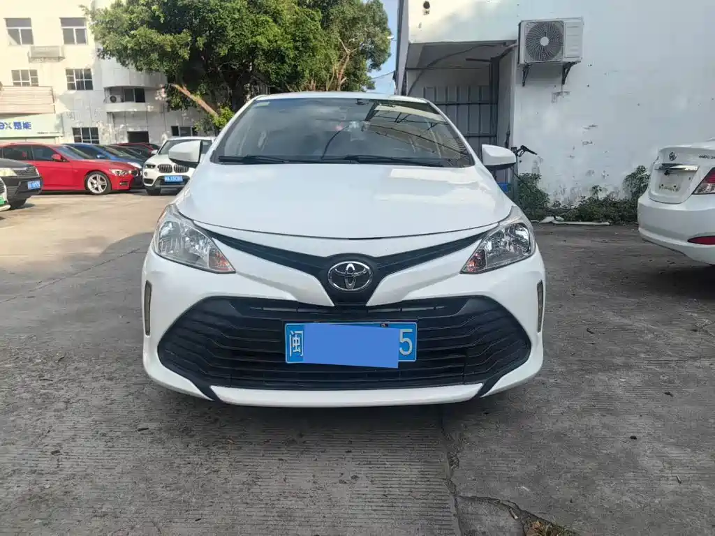 Toyota Vios — миниатюра 2