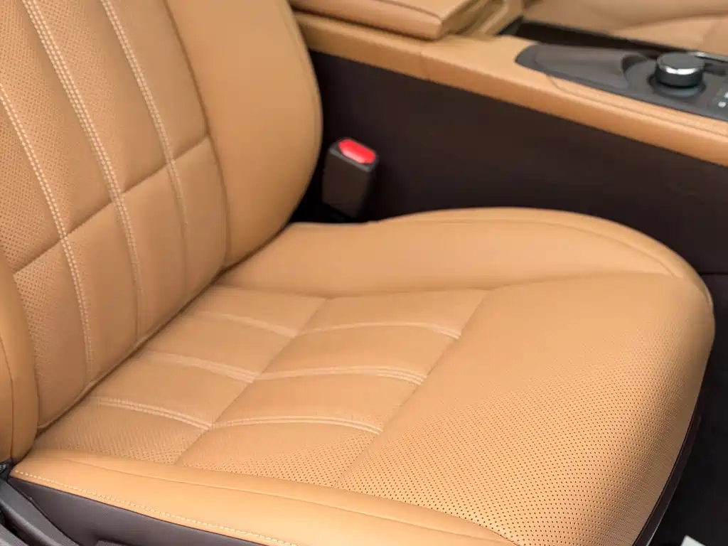 Lexus ES — миниатюра 18