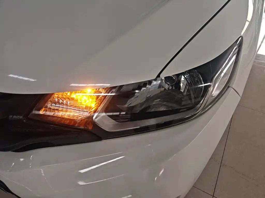 Honda Fit — миниатюра 24