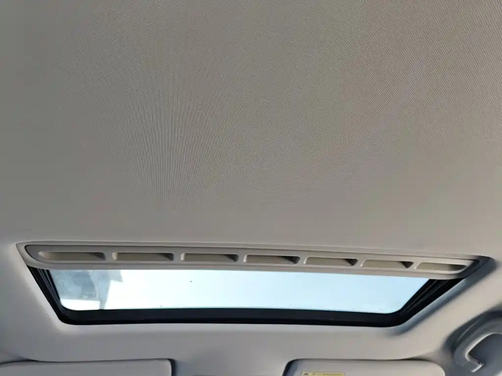 Roewe 350 — миниатюра 18