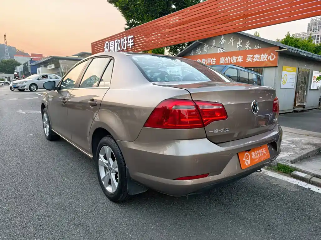 Volkswagen Bora — миниатюра 9