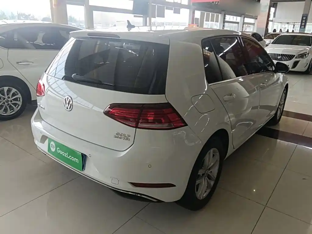 Volkswagen Golf — миниатюра 7