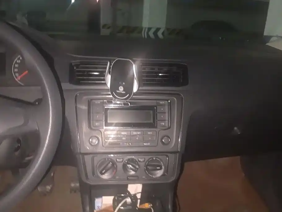 Volkswagen Santana — миниатюра 13
