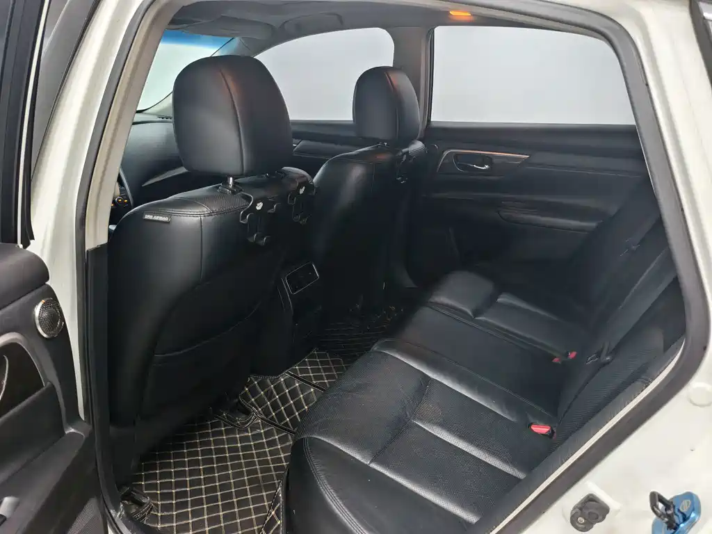 Nissan Teana — миниатюра 8