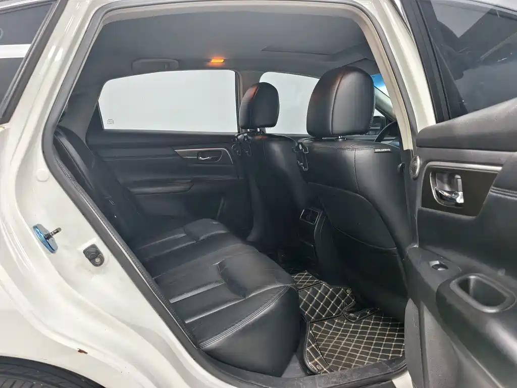 Nissan Teana — миниатюра 11