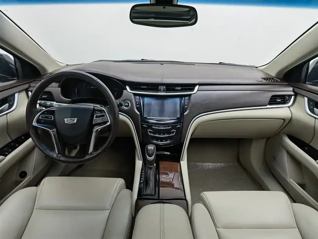 Cadillac XTS 2017 28T