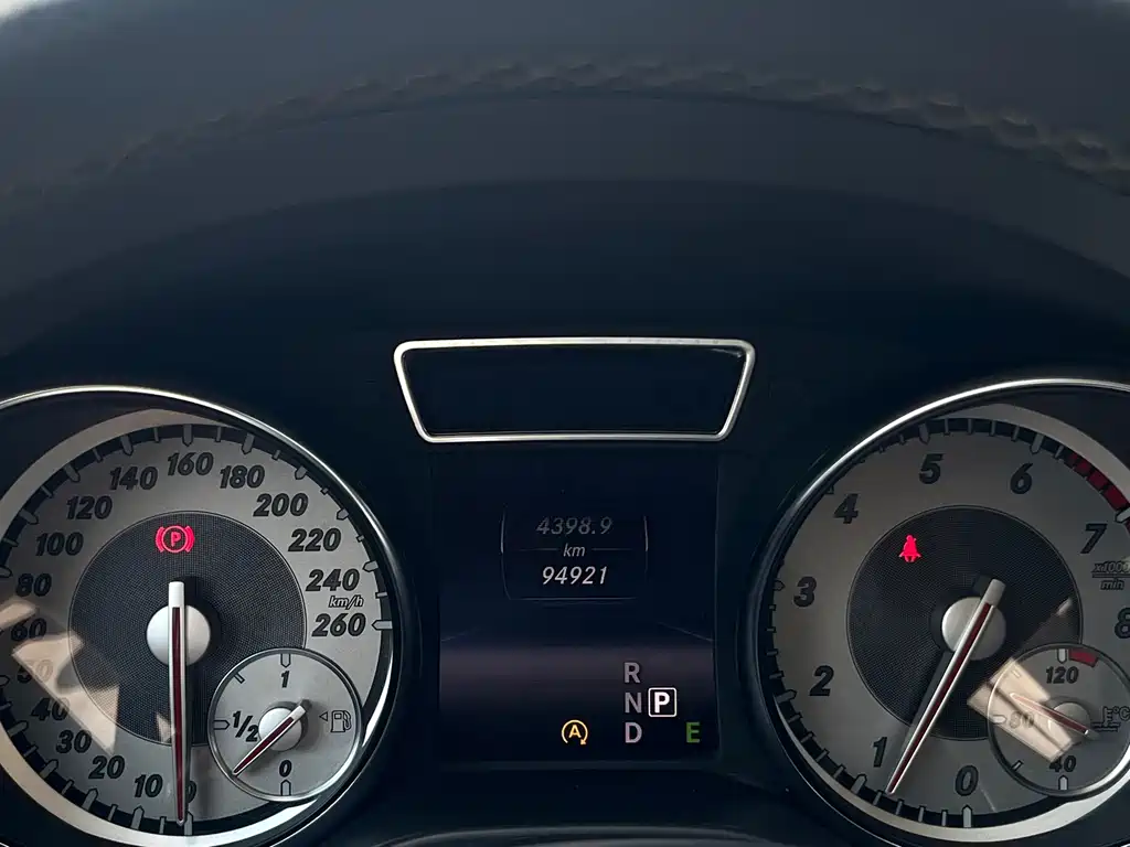 Mercedes-Benz GLA — миниатюра 15