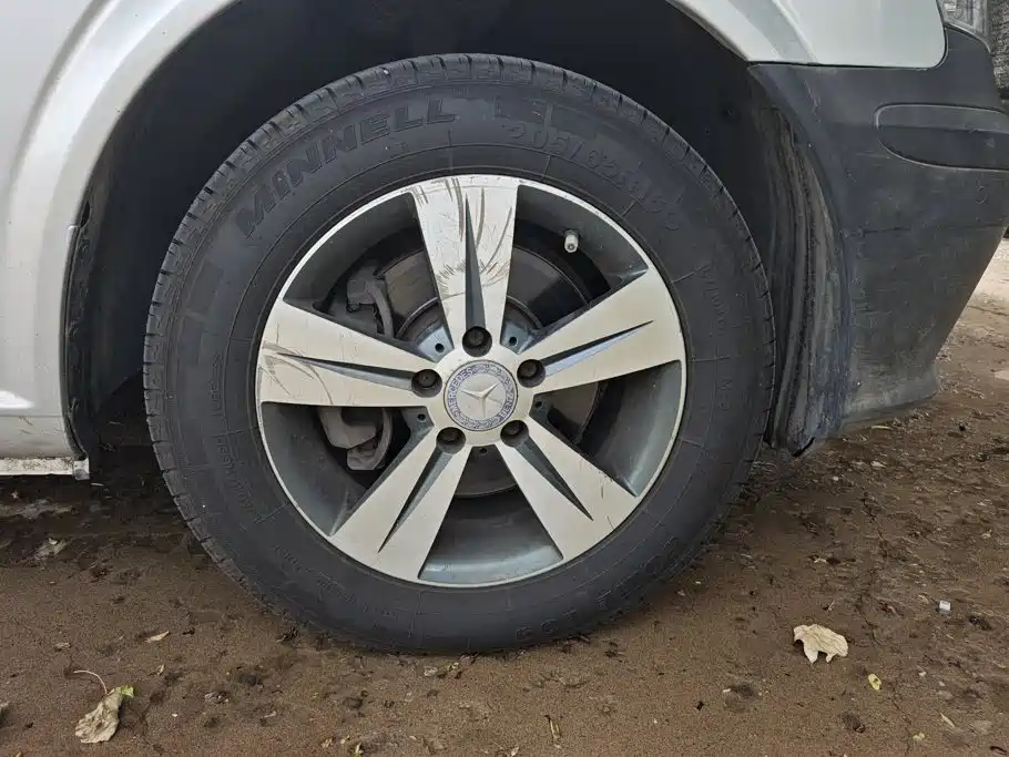 Mercedes-Benz Vito — миниатюра 6