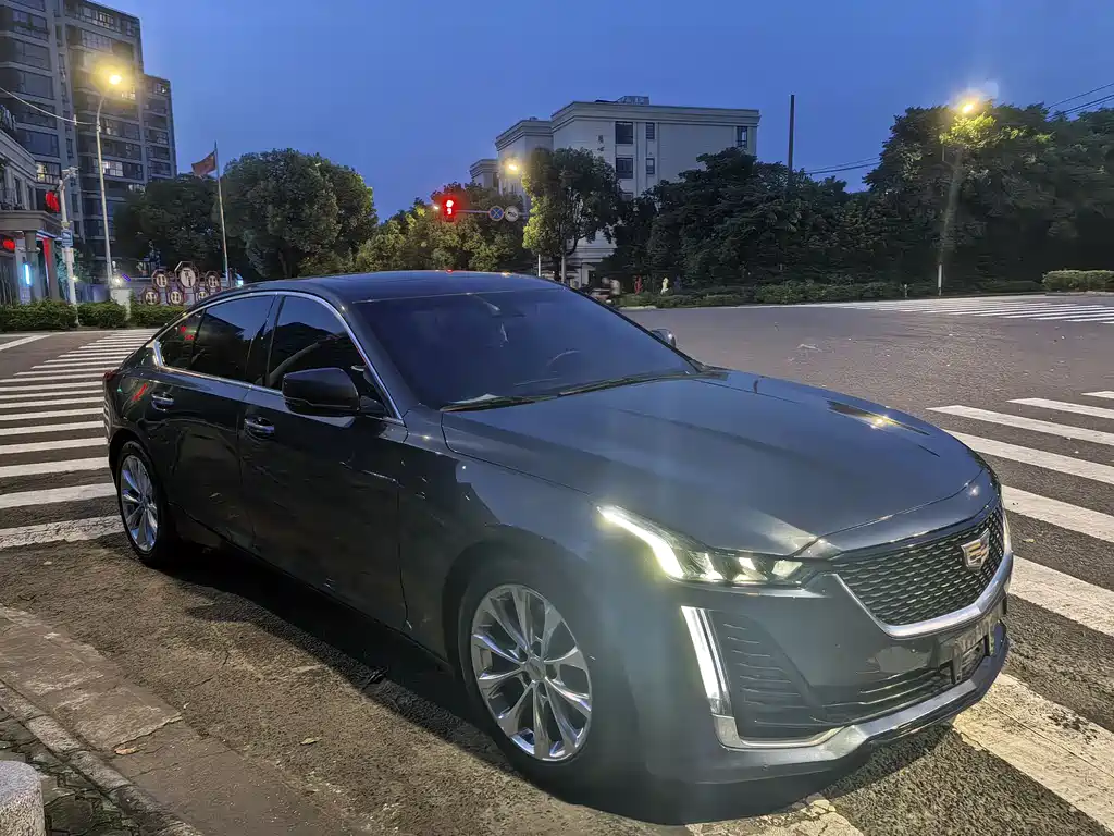 Cadillac CT5 2022 28T Luxury