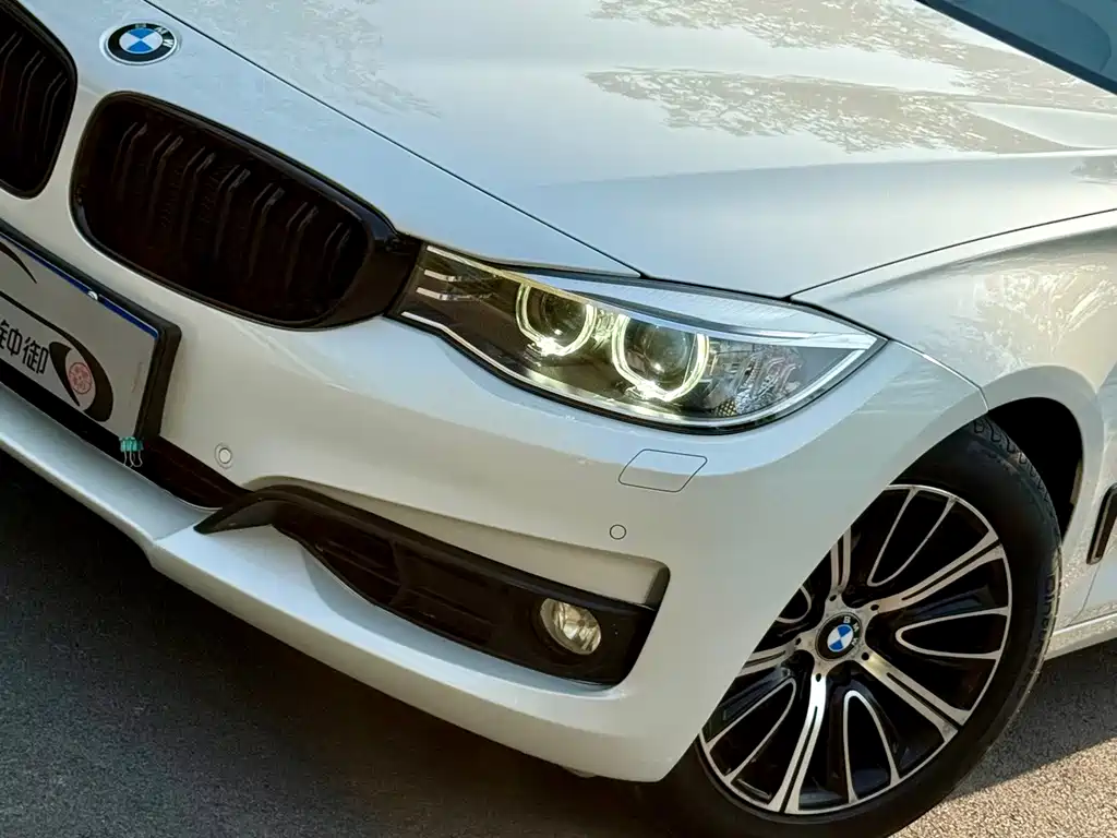 BMW 3 Series GT — миниатюра 9