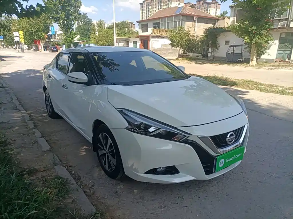Nissan Bluebird — миниатюра 4