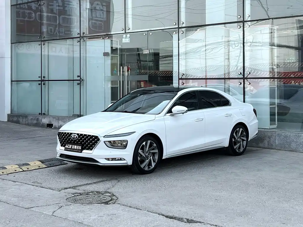 Hyundai Mistra 2022