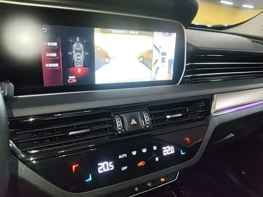 Hongqi Hongqi HS5 — миниатюра 13