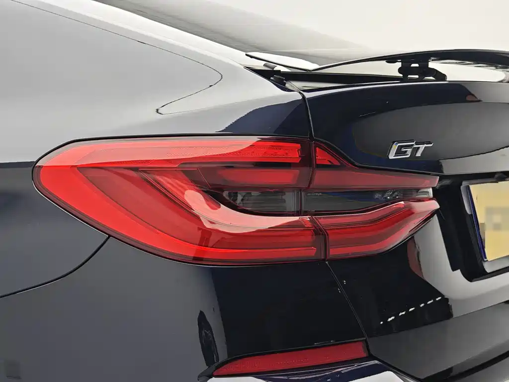 BMW 6 Series GT — миниатюра 5