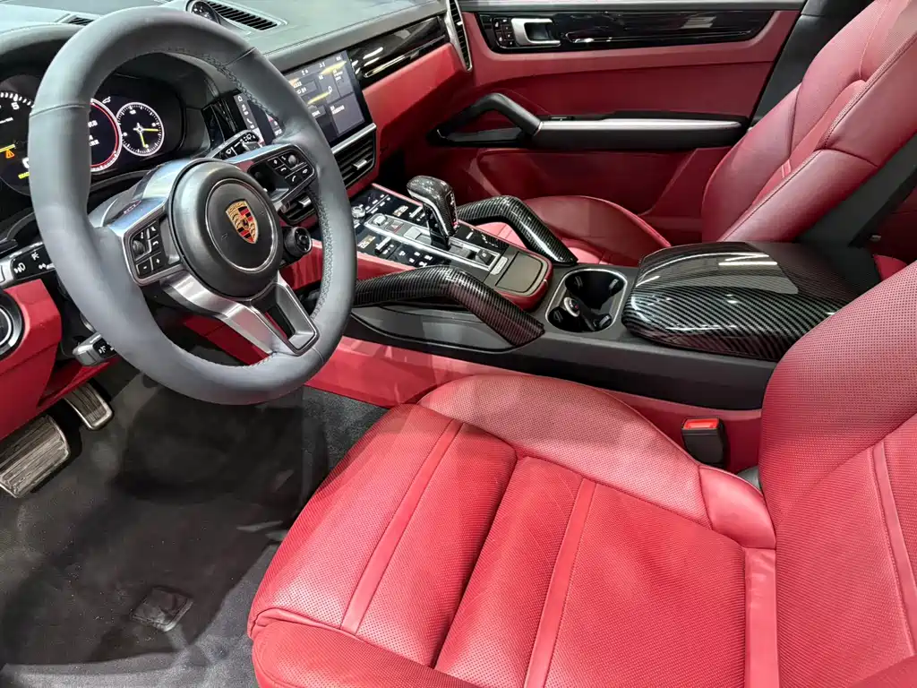 Porsche Cayenne Hybrid — миниатюра 10