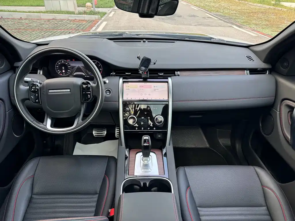 Land Rover Discovery Sport — миниатюра 17