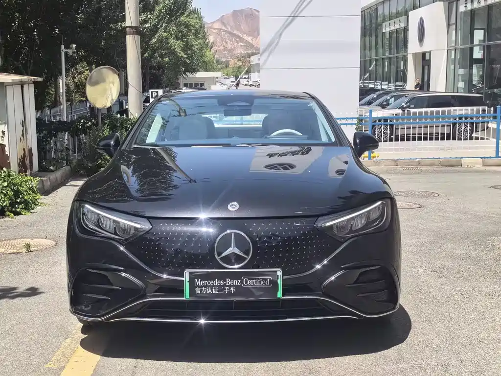Mercedes-Benz EQE 2025 500 4MATIC