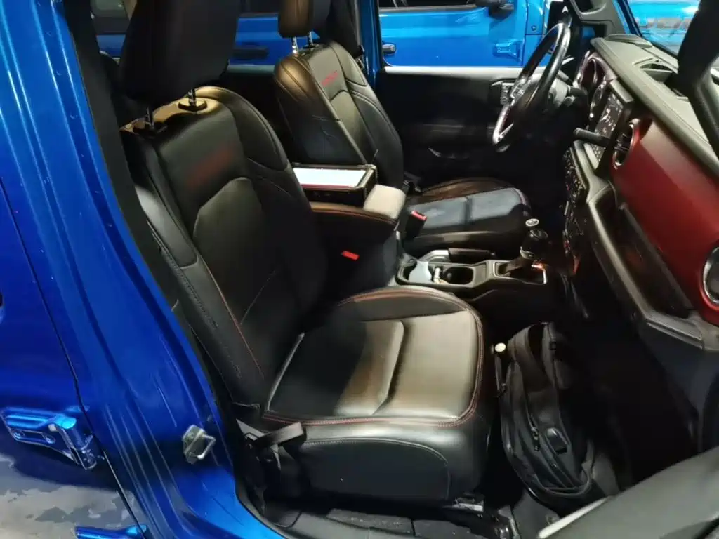 Jeep Wrangler — миниатюра 25