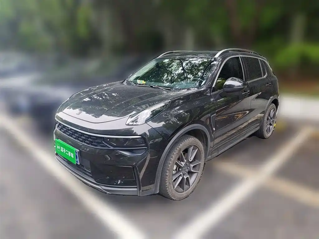 Lynk & Co 01 2022