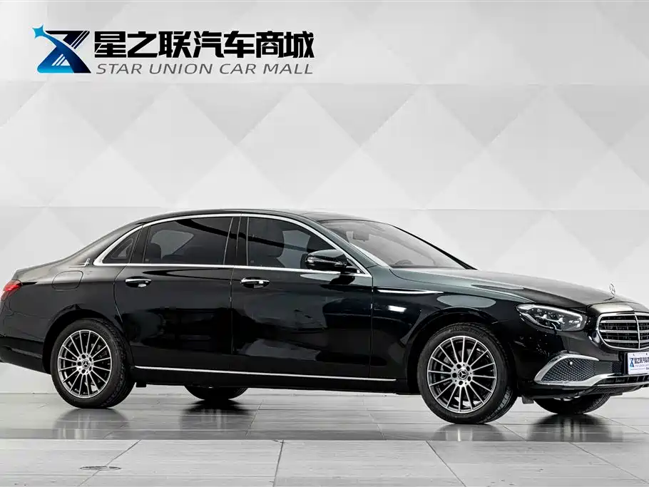 Mercedes-Benz E-Class — миниатюра 5