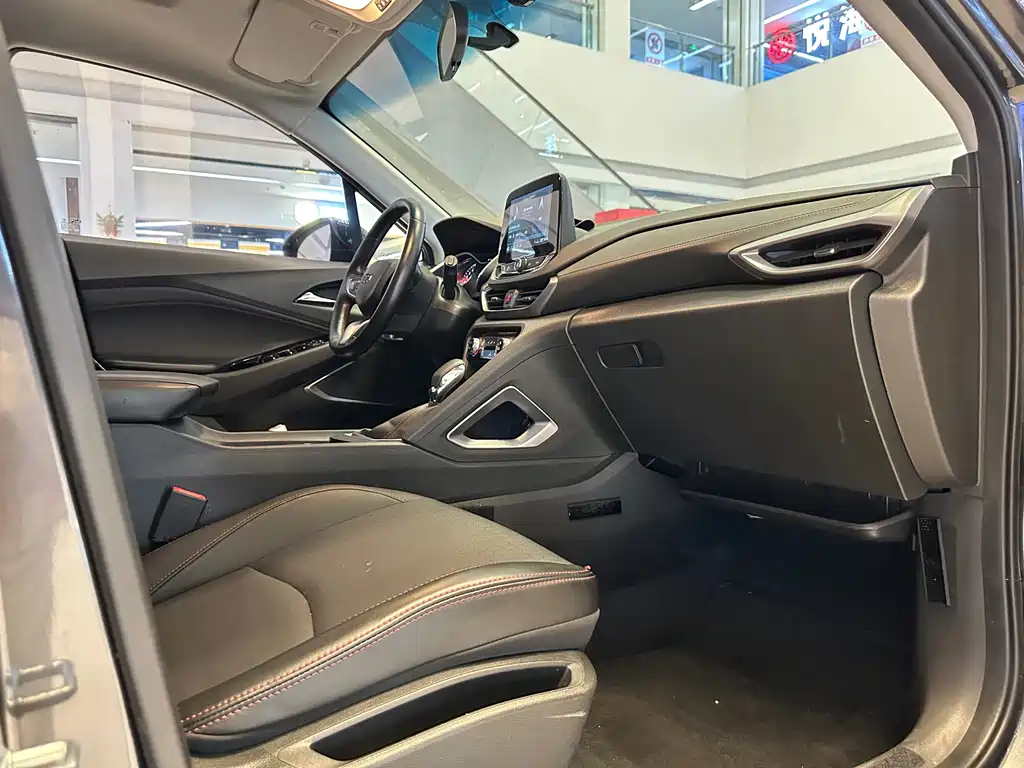 Chevrolet Volando — миниатюра 15