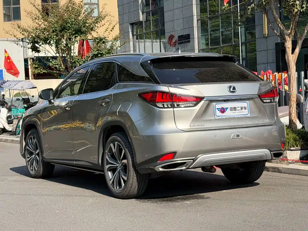 Lexus RX — миниатюра 4