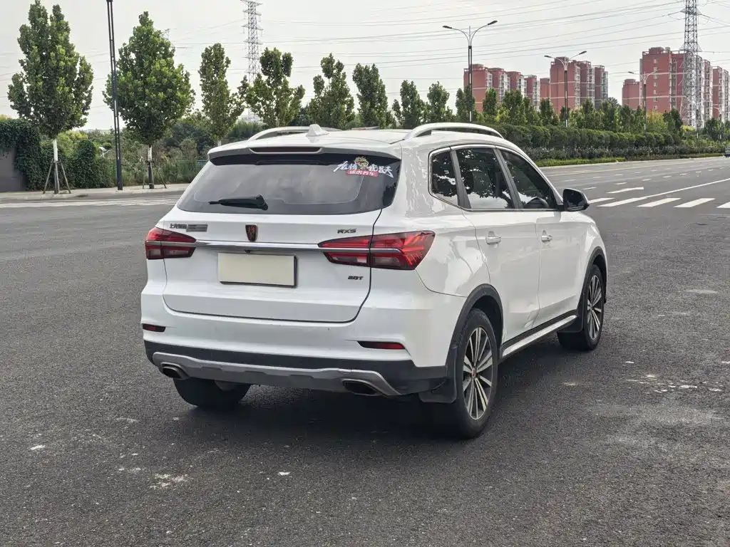 Roewe RX5 — миниатюра 10