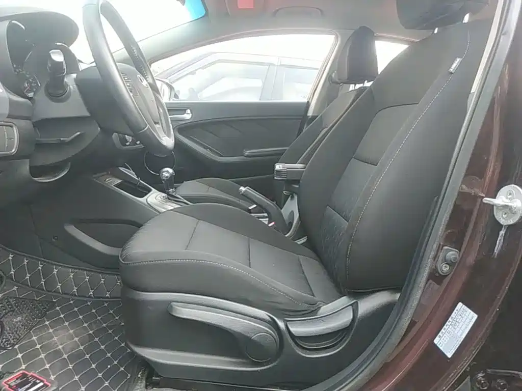 Kia K3 — миниатюра 15