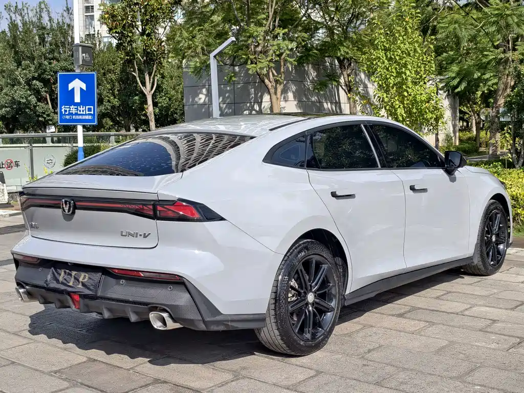 Changan UNI-V — миниатюра 22