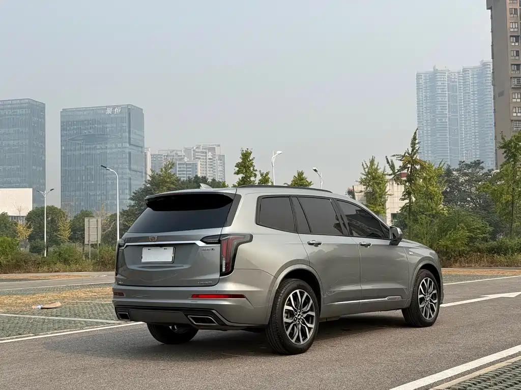 Cadillac XT6 — миниатюра 14