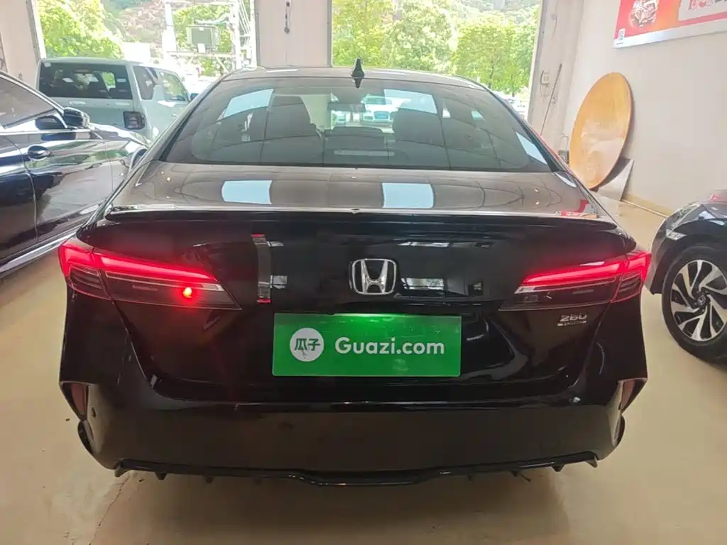 Honda Inspire — миниатюра 6