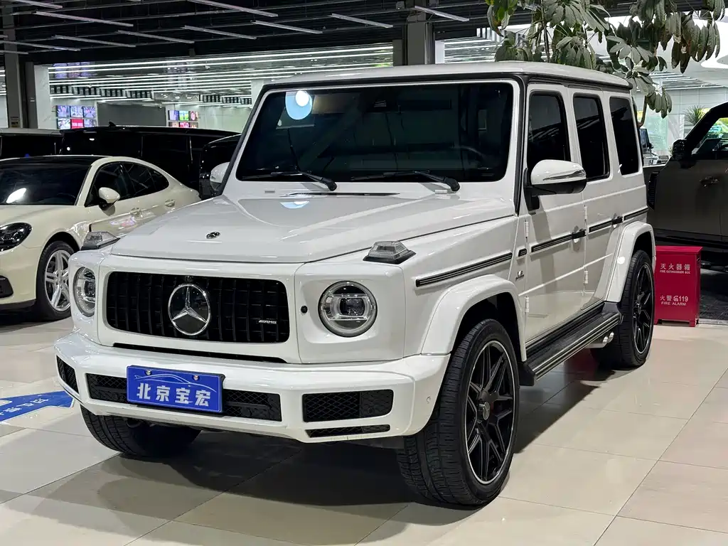 Mercedes-Benz G-Class