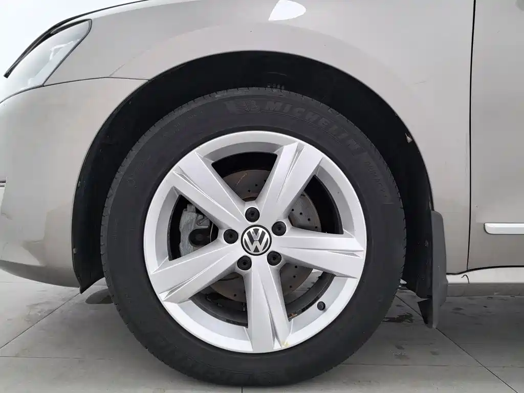 Volkswagen Passat — миниатюра 17