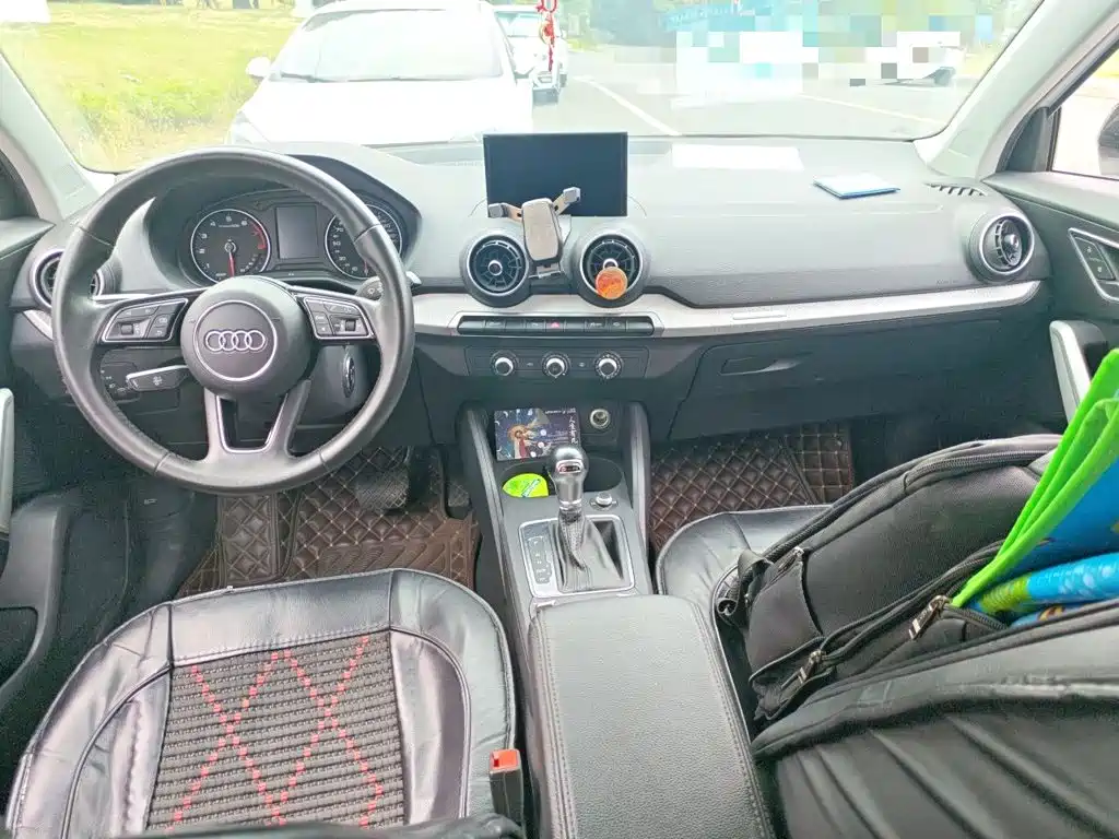 Audi Q2L — миниатюра 10