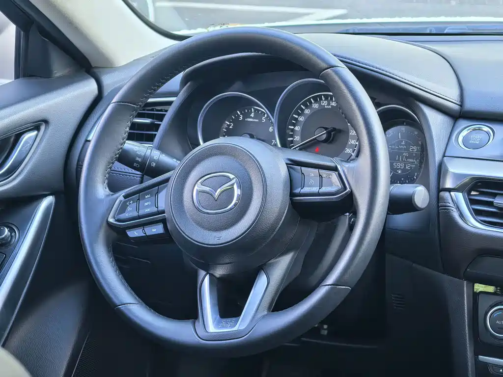 Mazda Atenza — миниатюра 21