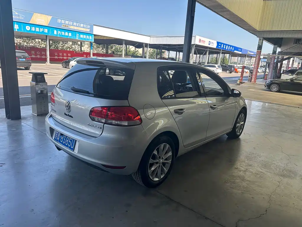 Volkswagen Golf — миниатюра 5