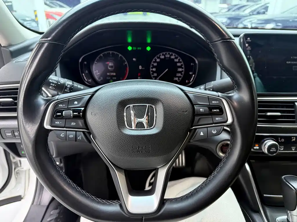 Honda Accord — миниатюра 7