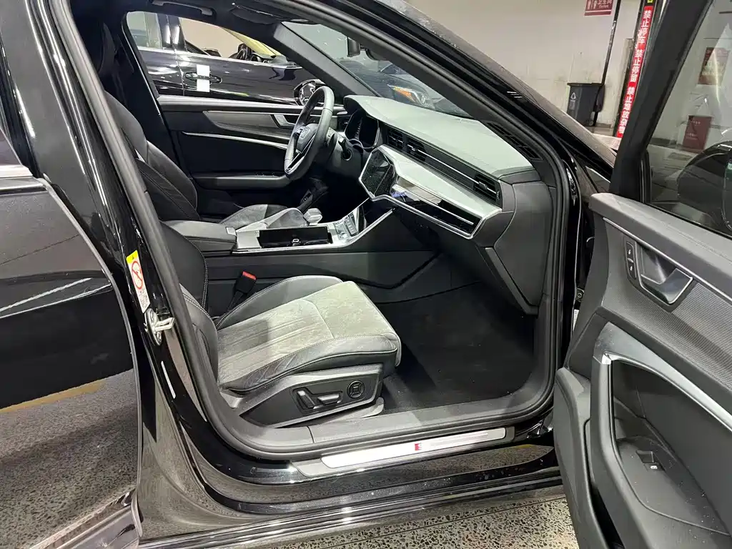 Audi A6L — миниатюра 4