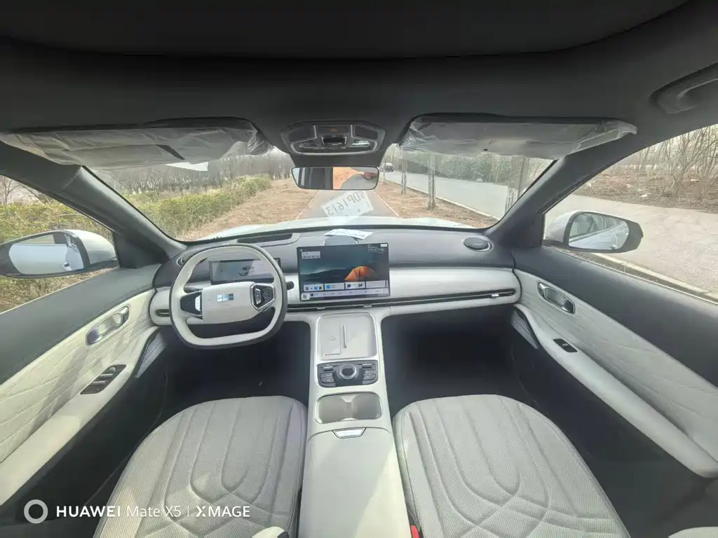 GEELY GALAXY GALAXY STARSHIP 7 EM I