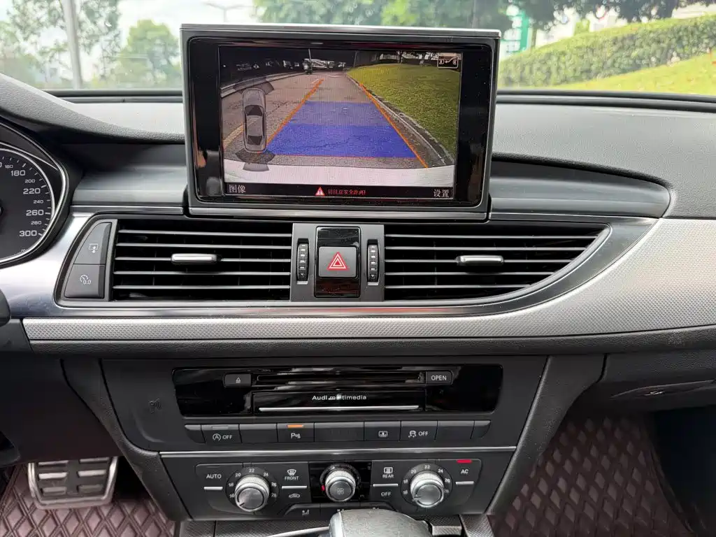 Audi A6L — миниатюра 10