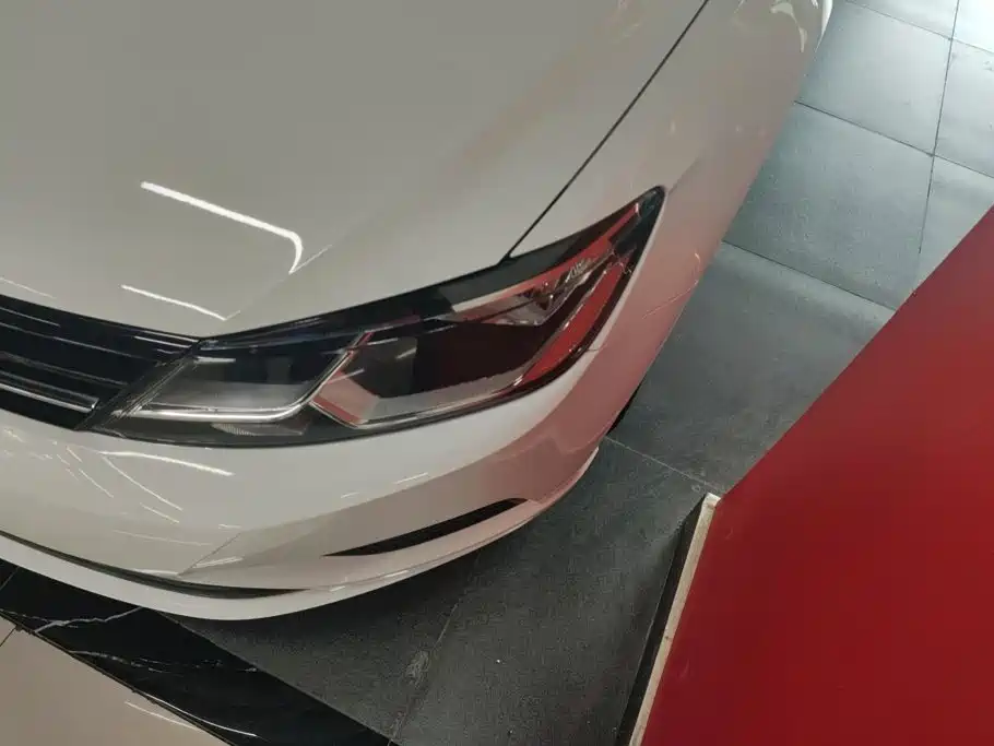 Volkswagen Lamando — миниатюра 5