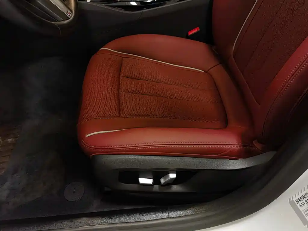 BMW 5 Series — миниатюра 20