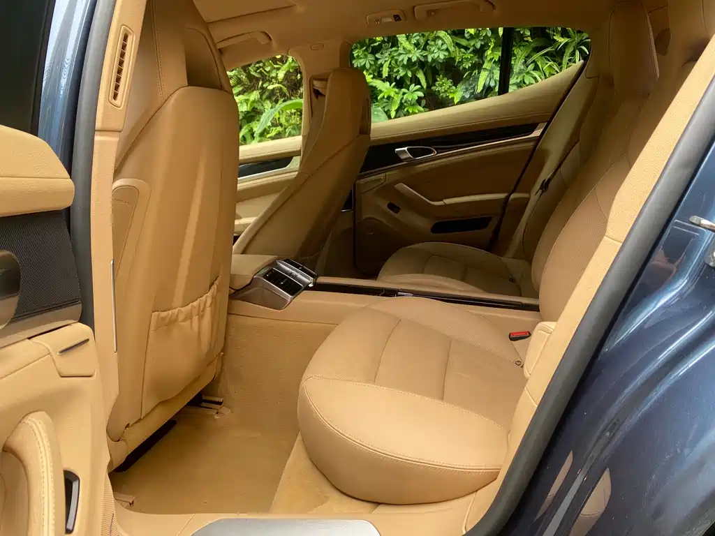 Porsche Panamera — миниатюра 12