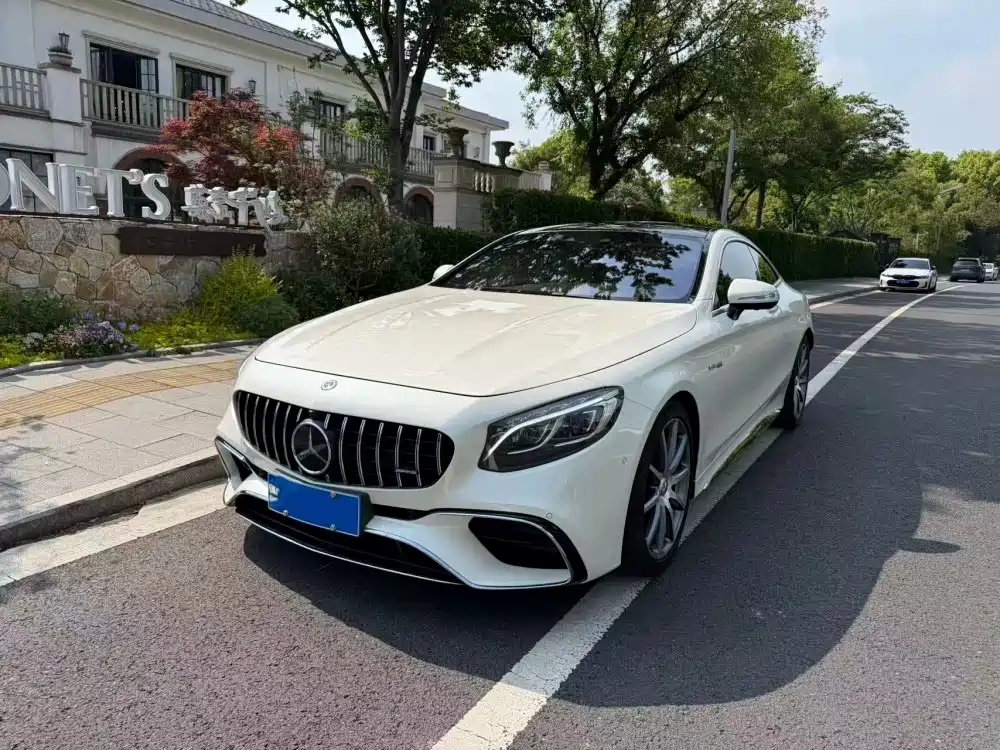 Mercedes-Benz S-Class AMG 2020