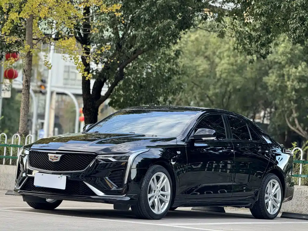 Cadillac CT4