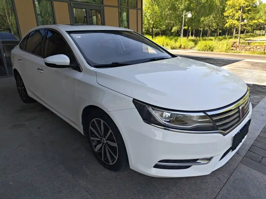 Roewe i6 Classic — миниатюра 4