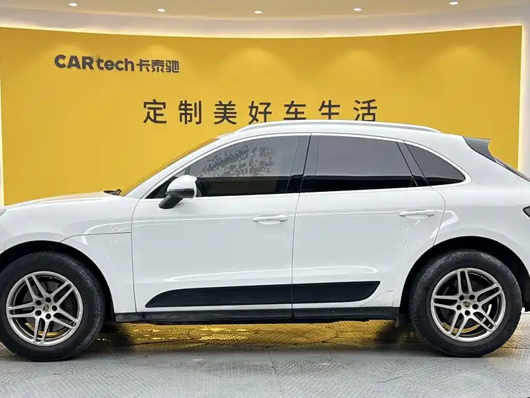 Porsche Macan — миниатюра 7